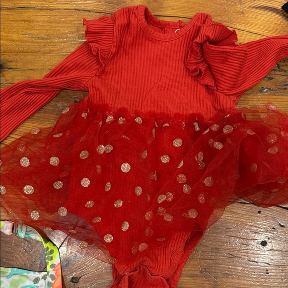 Baby Girl bundle of swimsuit onsies shorts dresses size 12 months - Picture 9 of 14
